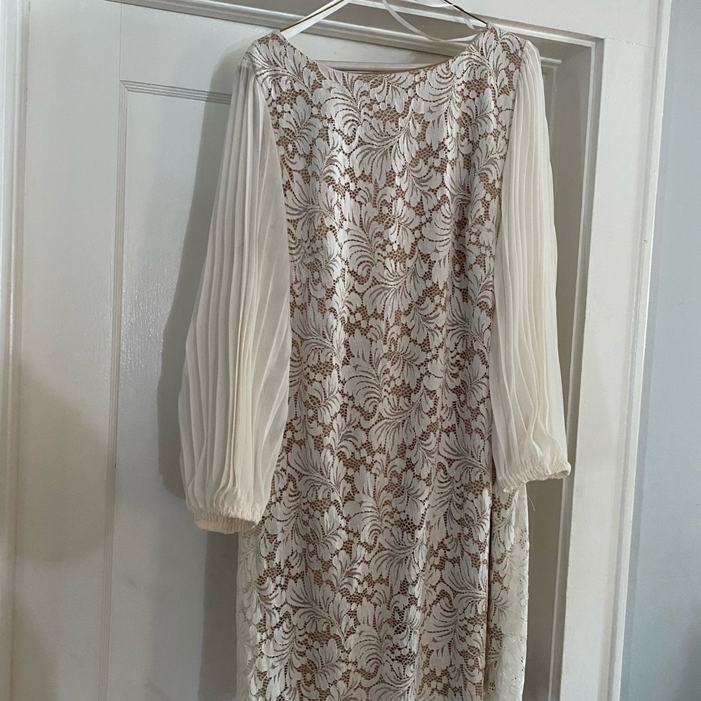 Long sleeve lace mini dress Jessica Howard
